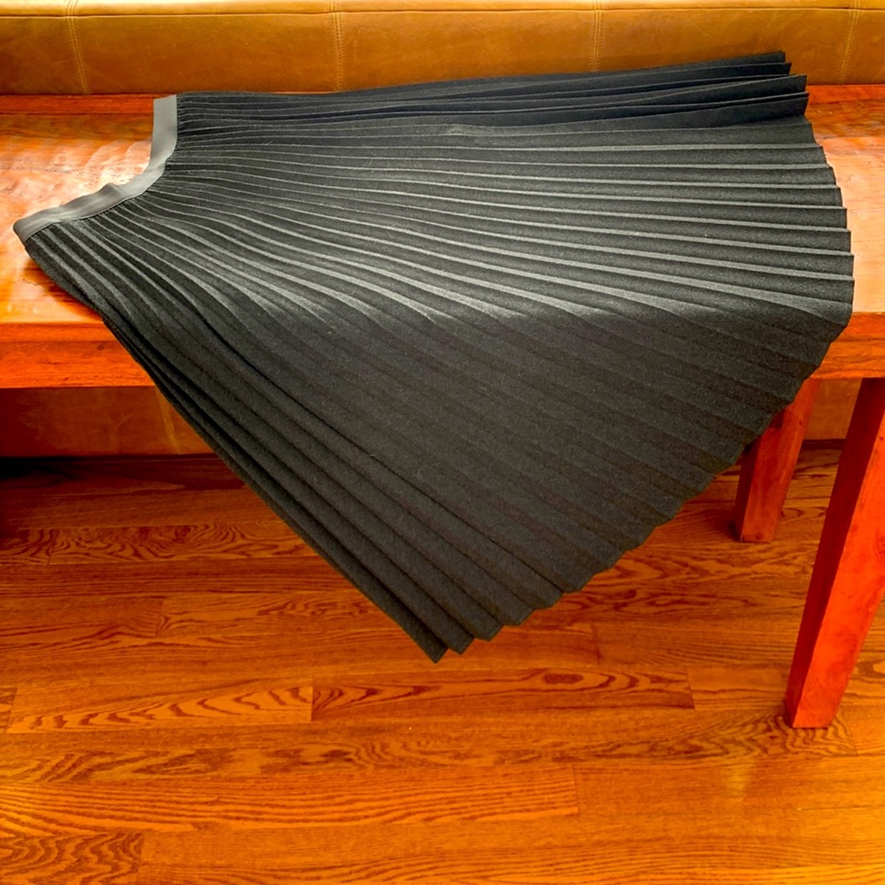 Babaton accordion pleat a-line skirt in charcoal grey